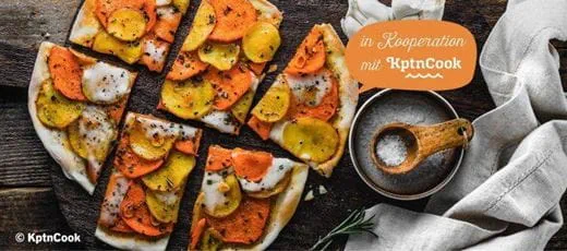 recipe image Flammkuchen mit Marinierten Erdäpfeln