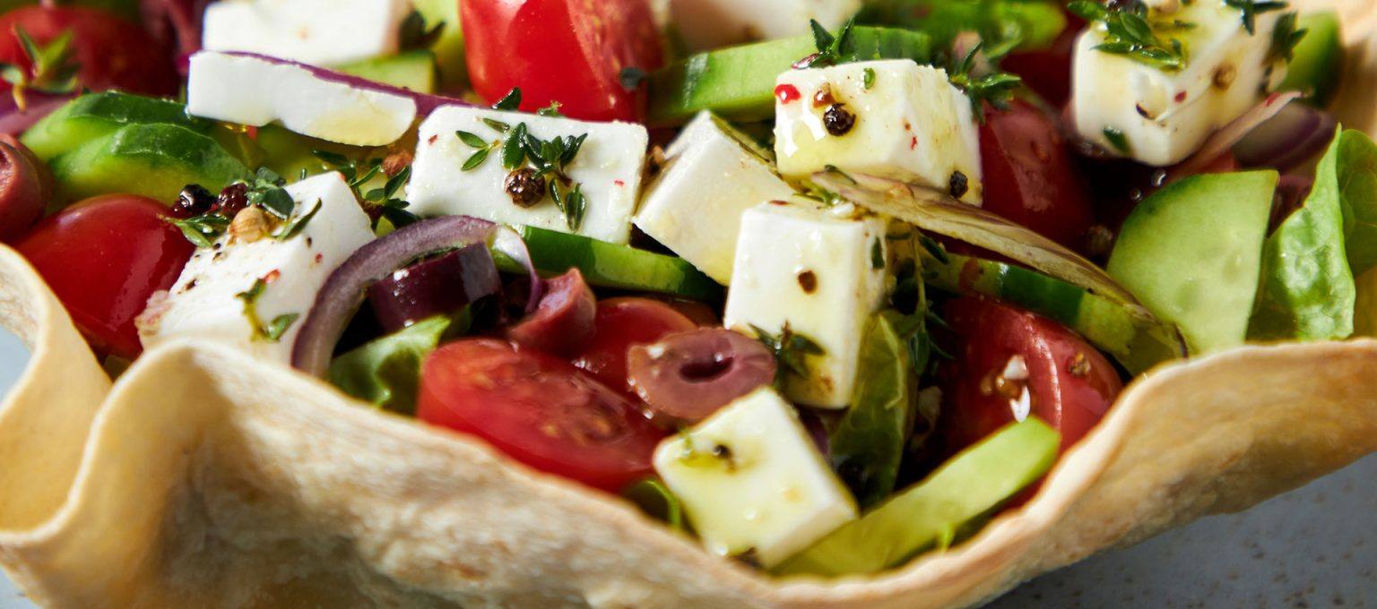 recipe image Greek Salad Tostada