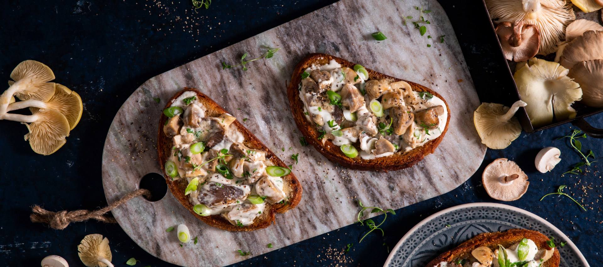 Creamy Mushroom on Toast Violife