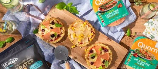 recipe image Mini Cauliflower Pizzas