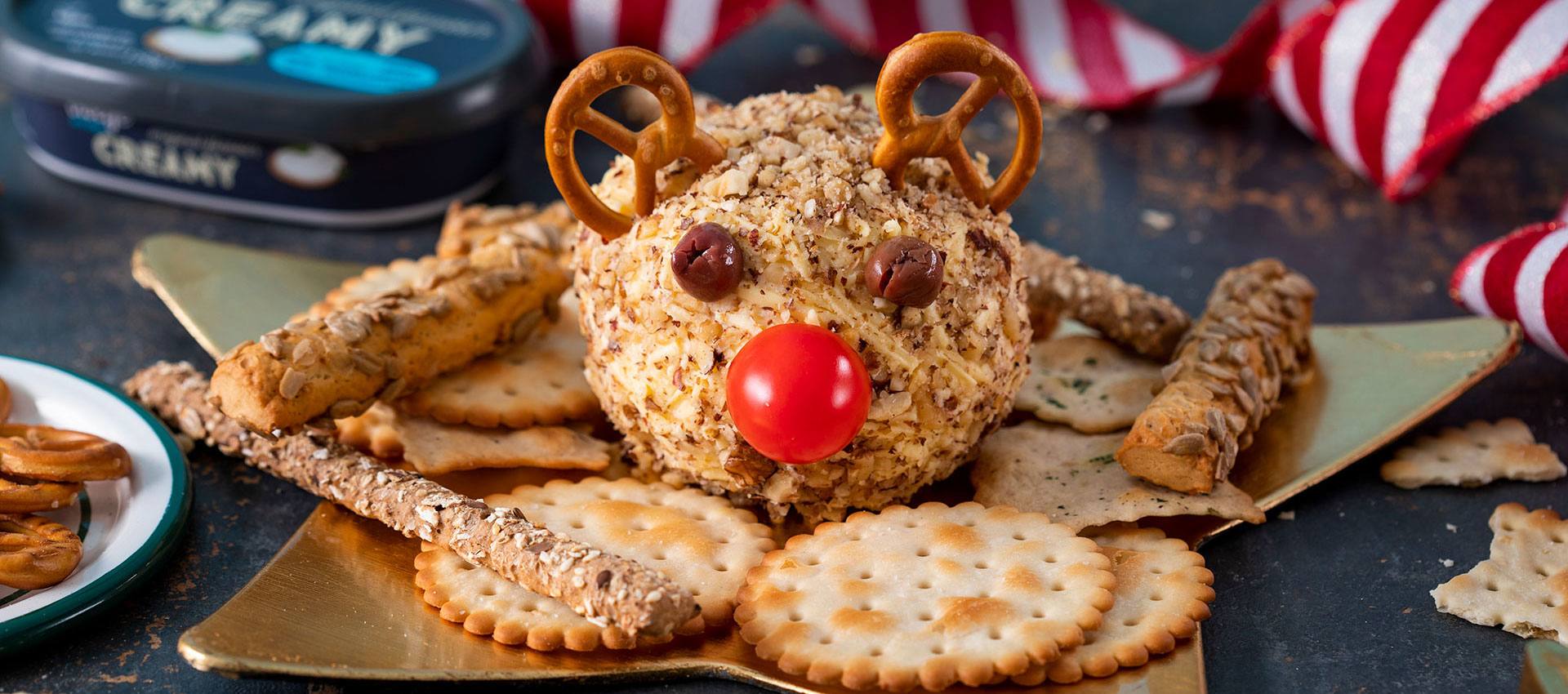 recipe image Rudolph Christmas Cheezeball