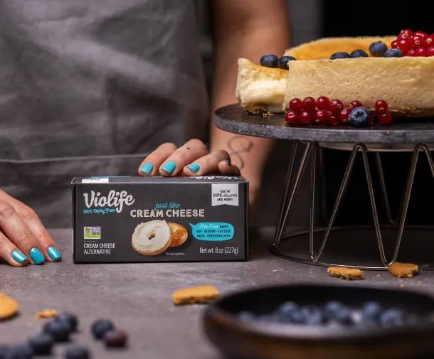 Cream Cheese Coffee Cake | Violife