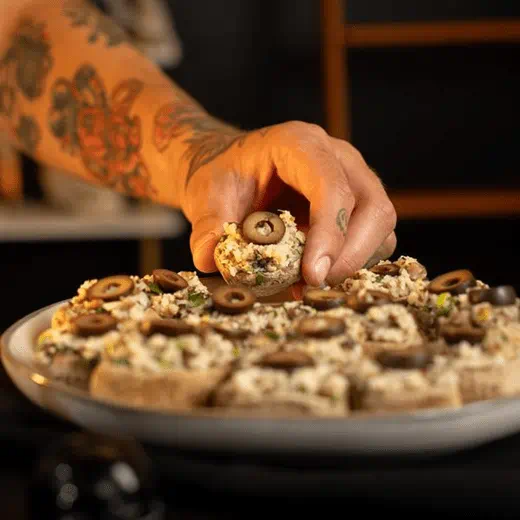 recipe image stuffed-mushroom-eyeballs