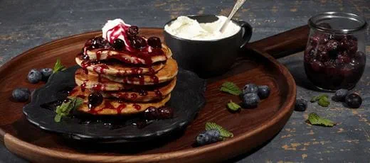 recipe image Panqueques Veganos de Canela y Arándanos