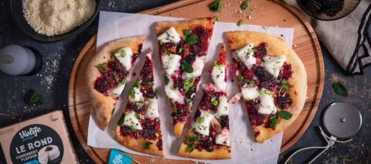 recipe image Pizza aux mûres et au Rond