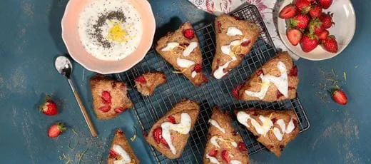 recipe image Scones vegan aux fraises