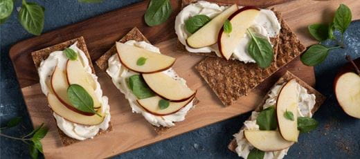 recipe image Volkoren Crackers met Appel en Groene Groente