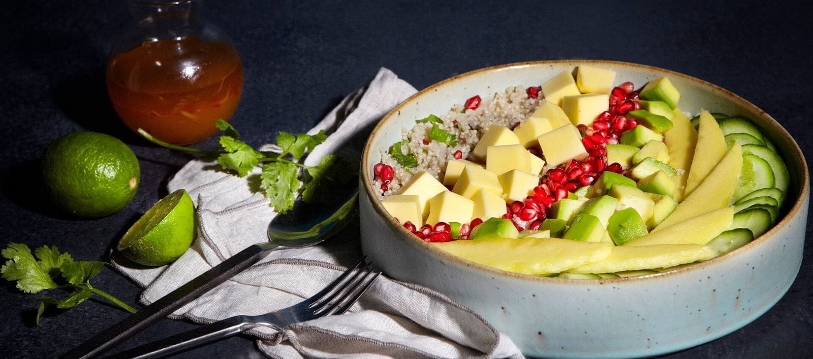 recipe image Sałatka z Komosy Ryżowej z Mango i Awokado