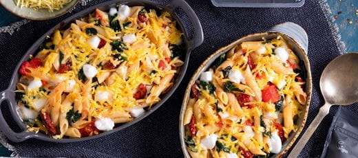 recipe image Gratinované cestoviny so špenátom a sušenými paradajkami